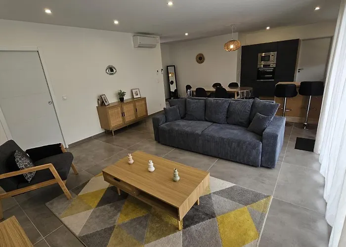 Nesehome, Maison A Proximite Du Futuroscope