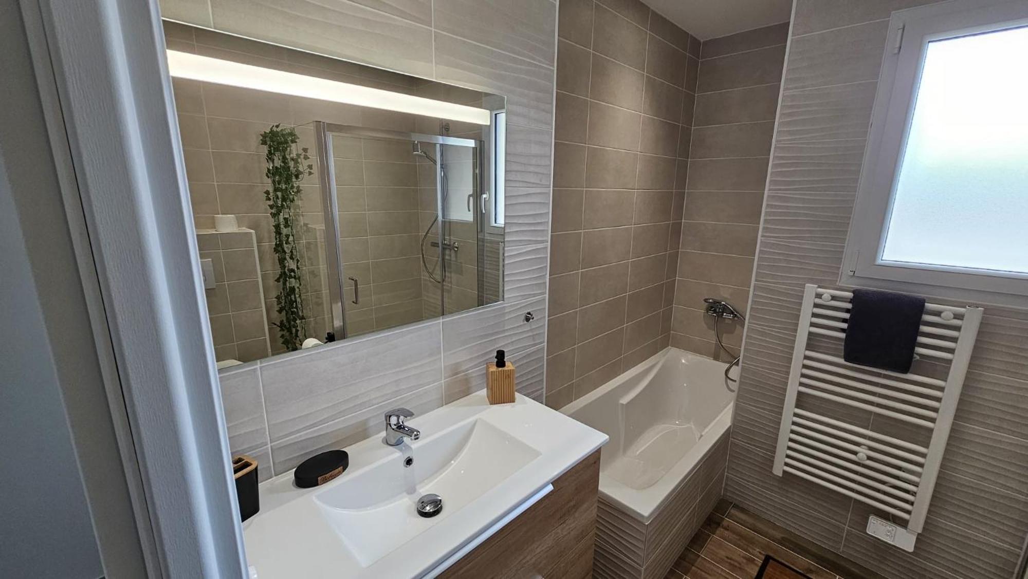 Holiday home Nesehome, Maison A Proximite Du Futuroscope